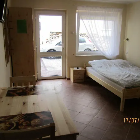 Apartment Taras *